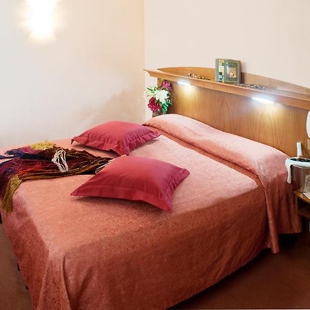Hotel Hs Венеція Екстер'єр фото